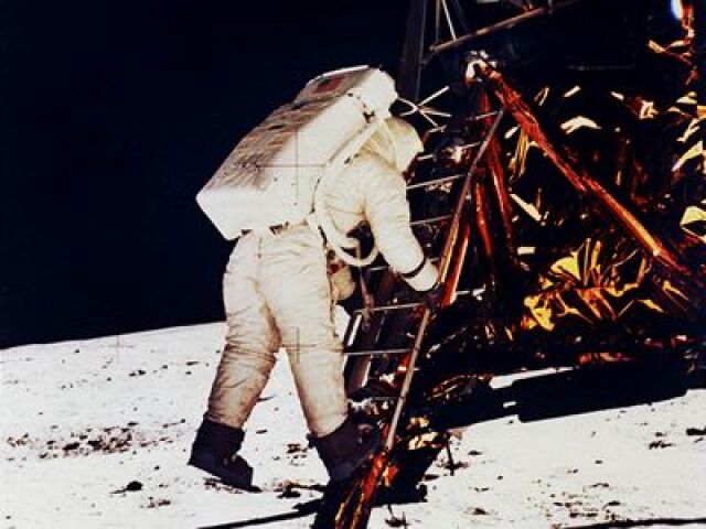 Buzz Aldrin na Mesiaci