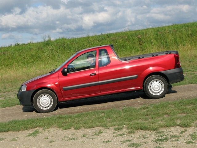 Testované auto aj príplatkovú metalízu a bočné ochranné lišty.