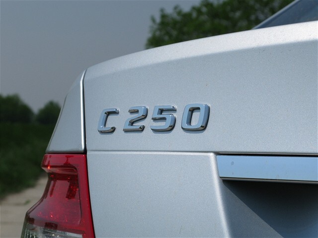 C 250 CDI značí dvojité prepĺňanie a výkon 150 kW (204 k).
