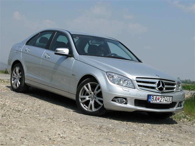 Verzia C 250 CDI BlueEFFICIENCY ponúka návykovú dynamiku.