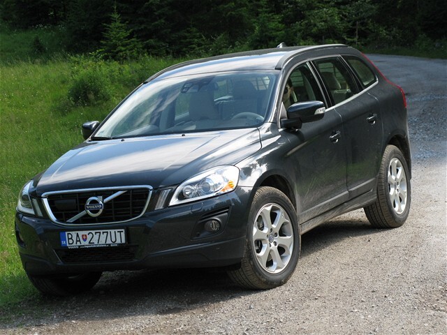 Volvo XC60 dáva naftovému motoru zabrať.