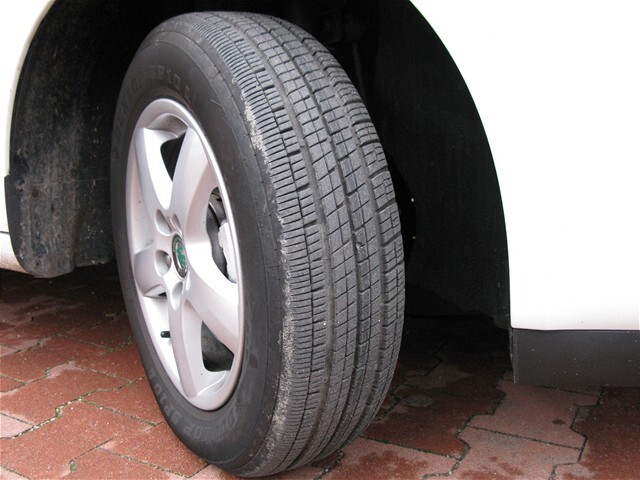 Pneumatiky Dunlop SP 10 L znižujú valivý odpor.