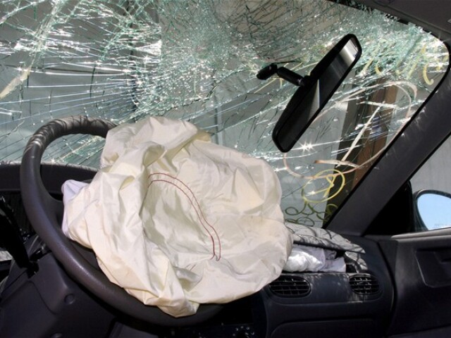 nehoda, pzp, auto, airbag, poistenie