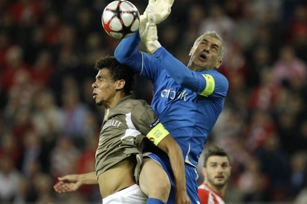 Antonis Nikopolidis, Igor De Camargo