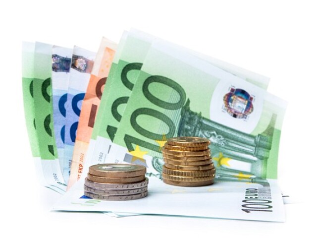 euro, bankovky, peniaze, mince