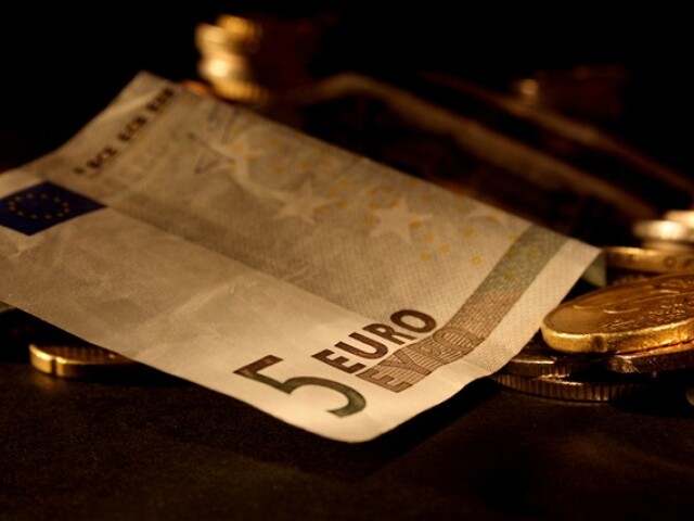 peniaze, euro, bankovky, mince