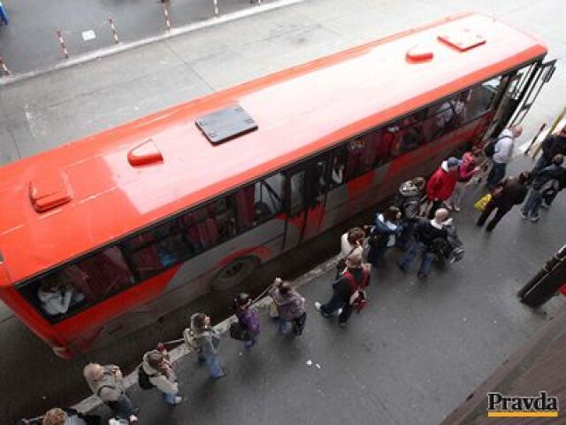 Autobus, autobusová stanica