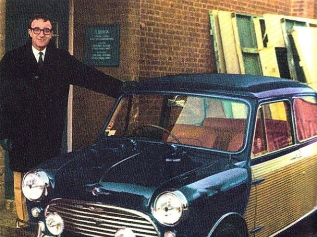 Peter Sellers a jeho Mini Hooper.