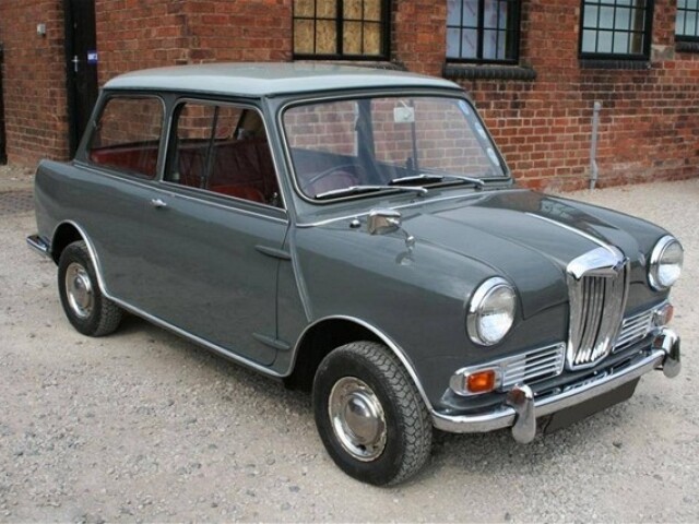 Riley Elf z roku 1961 bol odznakovou verziou Mini.