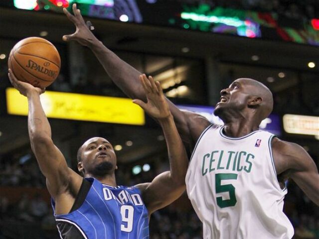 Garnett Lewis