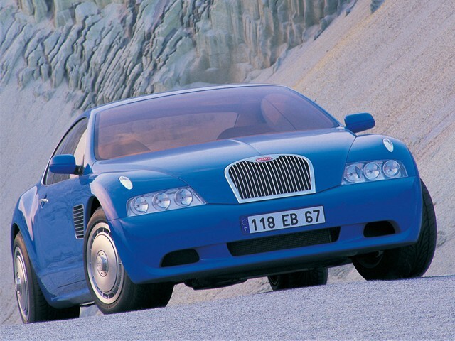 Bugatti EB 118 malo neuveriteľný 18-valcový motor.
