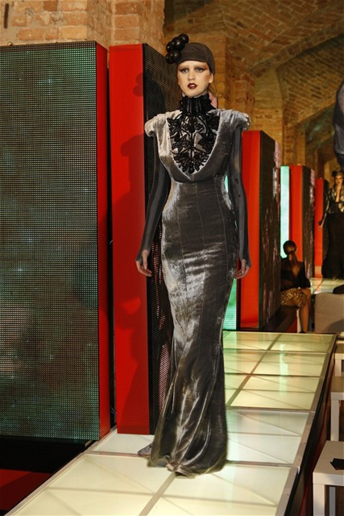 Orange Fashion Show 2009 - Hana Převrátilová