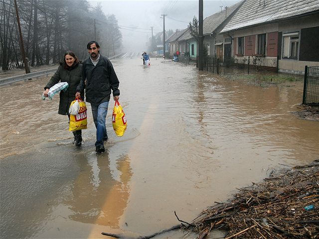 Povodeň, Záplava, Neresnica