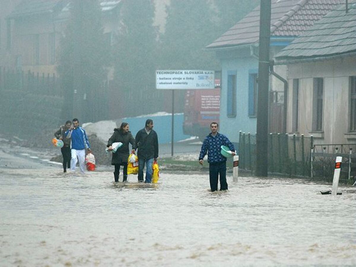Povodeň, Záplava, Neresnica
