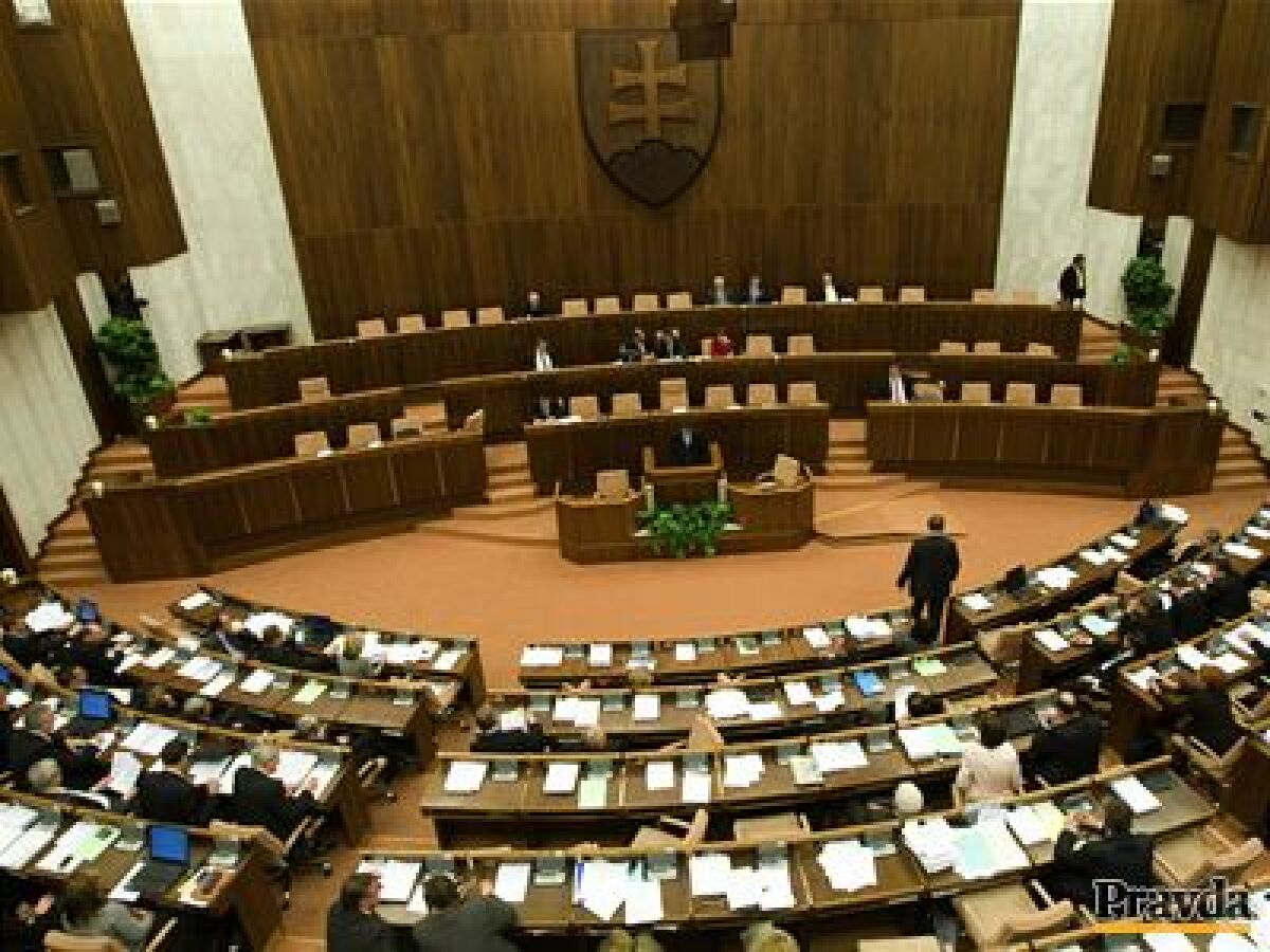 Parlament, NR SR
