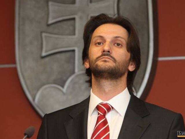 Robert Kaliňák