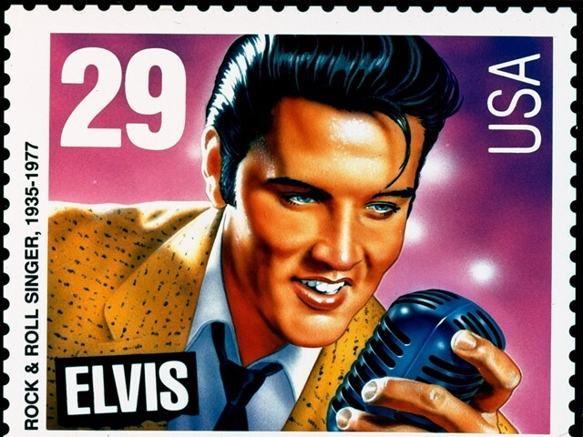 Známka s Elvisom Presleym.