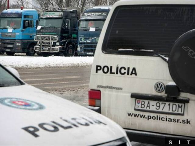 polícia, policajti
