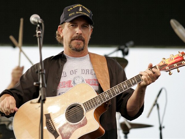 Kevin Costner