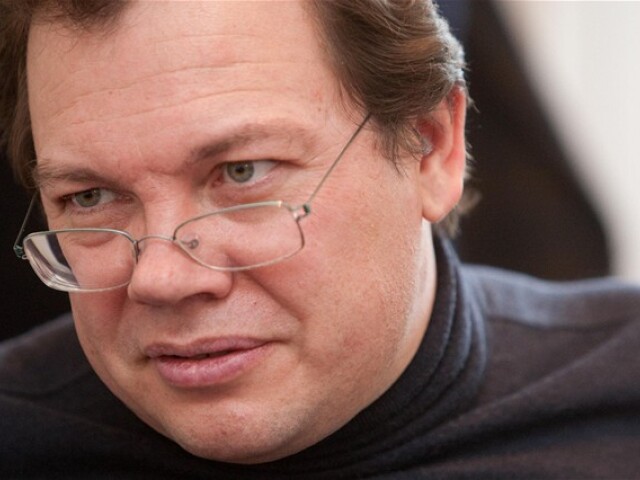 Alexander Vedernikov si myslí, že moskovksý Boľšoj teatr je pre ľudí, ktorí nikdy nevideli operu, alebo pre cudzincov, ktorí tam idú ako do múzea podľa turistického spievodcu.