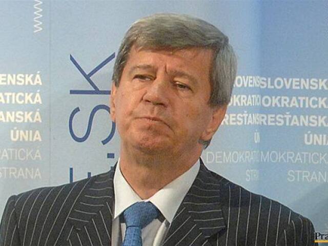 Eduard Kukan