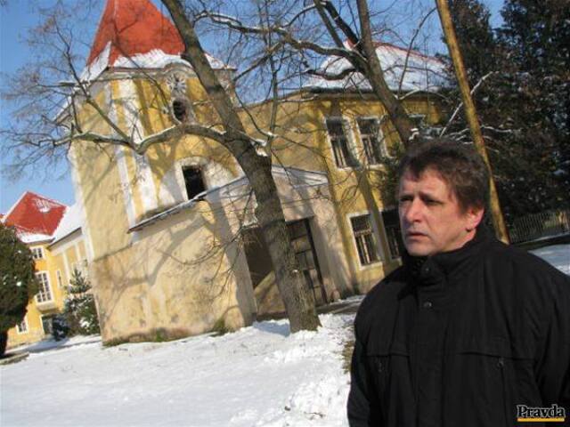 Ladce kaštieľ