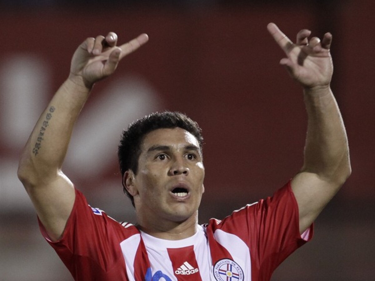 Salvador Cabaňas, Paraguaj
