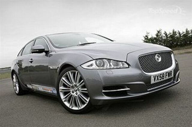 Jaguar XJ Hybrid