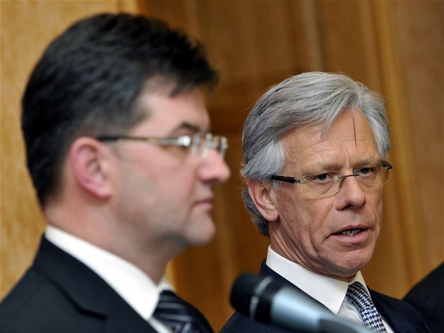 Miroslav Lajčák, Knut Vollebaek