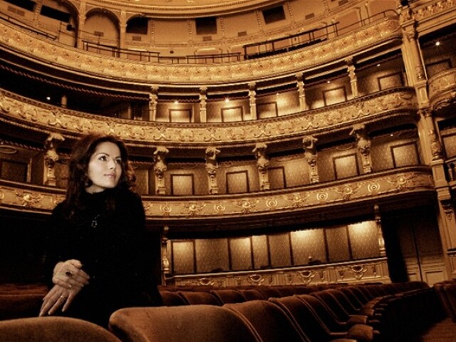 Jolana Fogašová