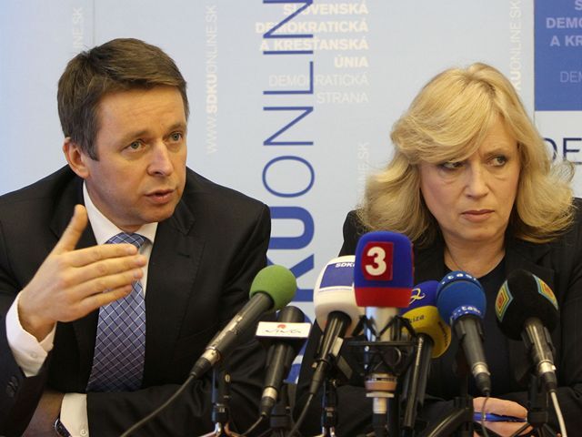 Mikloš, Radičová
