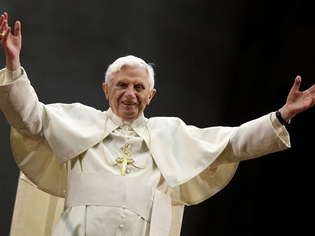 Pápež Benedikt XVI.