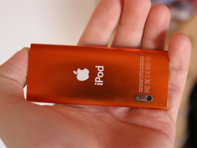 iPod nano 5G, prehrávač, mp3, mp4