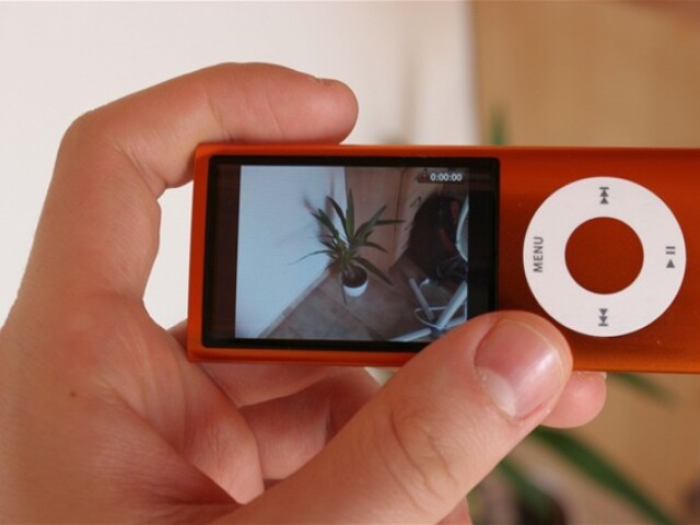 iPod nano 5G, prehrávač, mp3, mp4