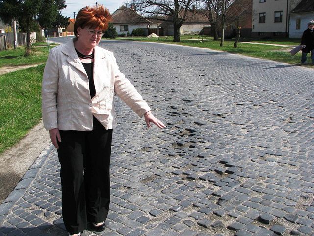 Kúty, cesta