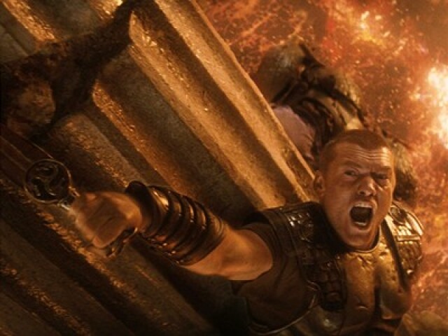 Sam Worthington ako Perseus v snímke Súboj titanov, ktorá vstúpi do slovenských kín už 15. apríla.