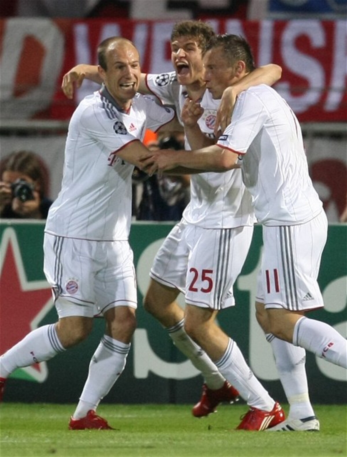 Lyon Bayern 1