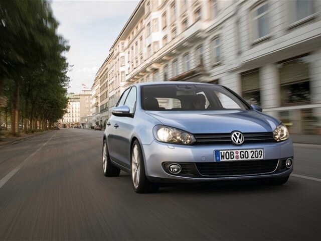 Volkswagen Golf VI