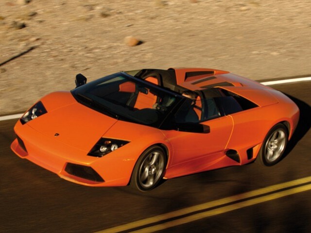 Z verzie LP640 vznikol aj atletický Roadster.