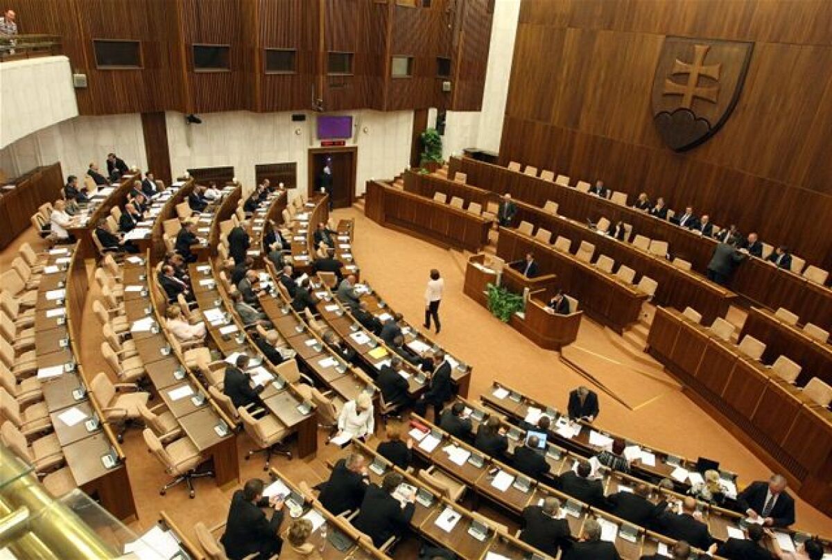 parlament, NRSR