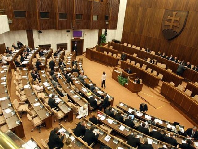 parlament, NRSR