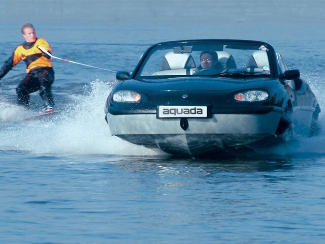 Aquada priniesla zasúvateľné kolesá.
