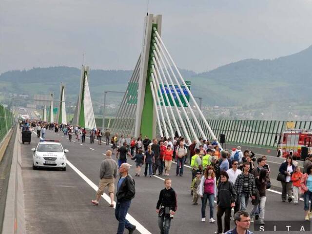 Estakáda nad Považskou Bystricou