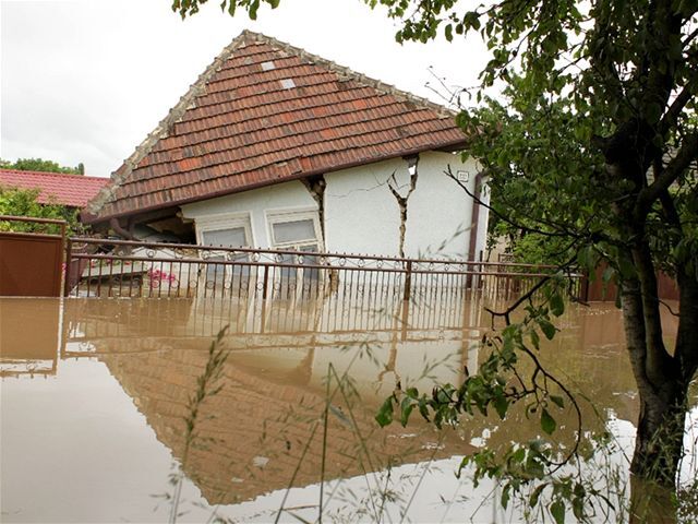 Povodeň, Záplavy