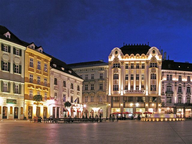 Hlavné námestie, Bratislava