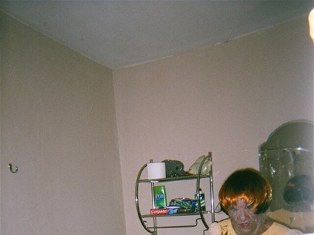 Záber z filmu Trash Humpers, ktorý nakrútil Harmony Korine.