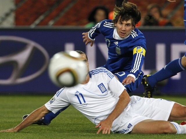 Lionel Messi, Loukas Vyntra