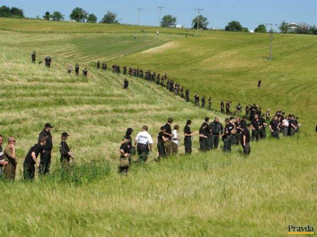 Simonka, policajti