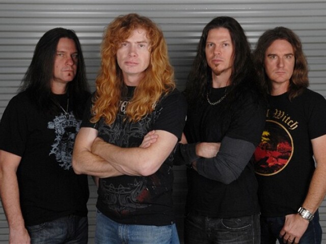 Megadeth sa na Topfeste predstaví v zložení David Ellefson (basgitara), Dave Mustaine (spev a gitara), Chris Broderick (sólová gitara) a Shawn Drover (bicie).