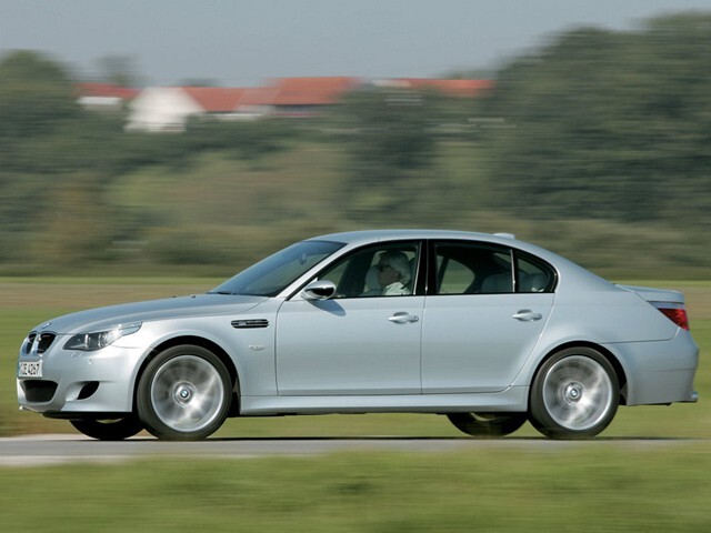 BMW M5 - pre niekoho symbol snobstva, pre niekoho modla.
